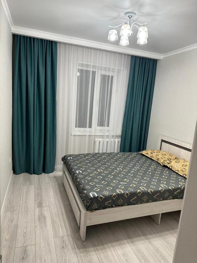 Apartment In Street Toktogula 77 Bishkek Exterior photo